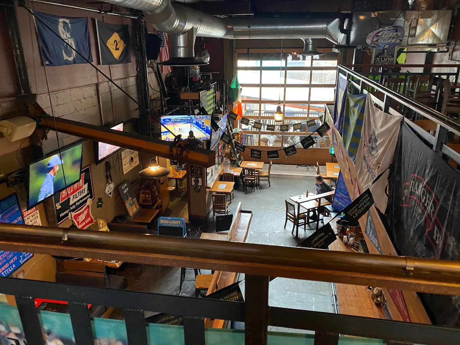 Ballard Loft - Image 4
