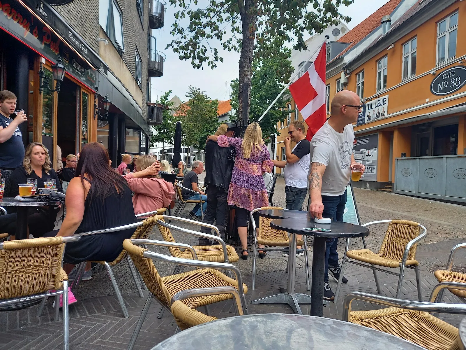 Barry's Pub - Image 4