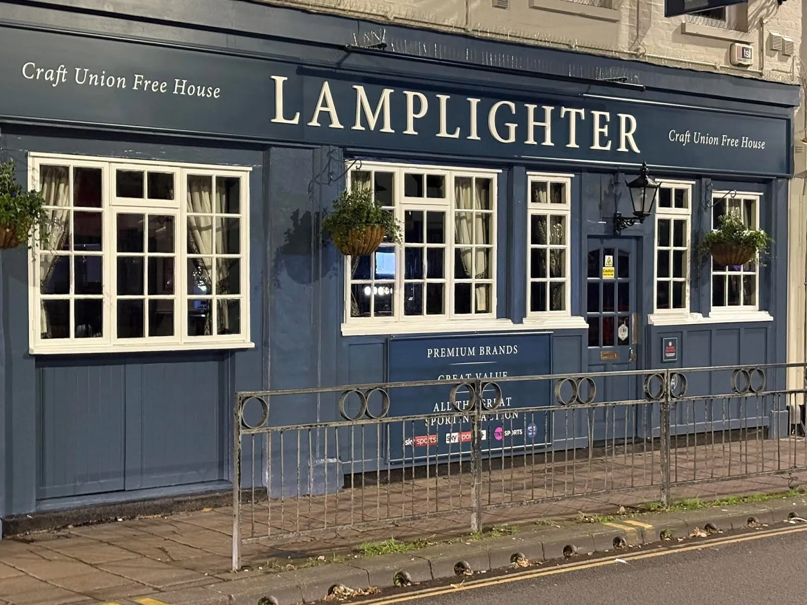 The Lamplighter - Image 4