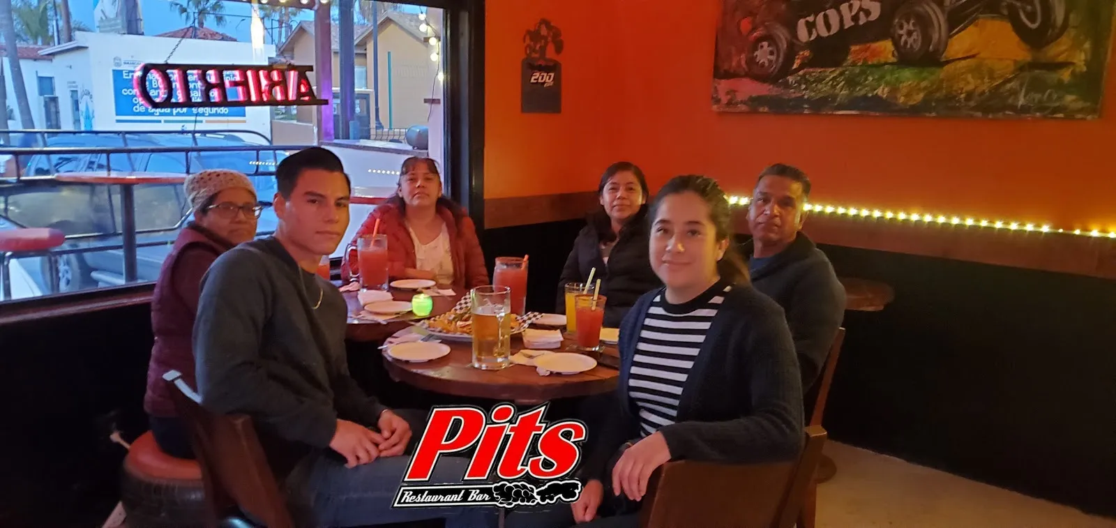 PITS RESTAURANTE - Image 4