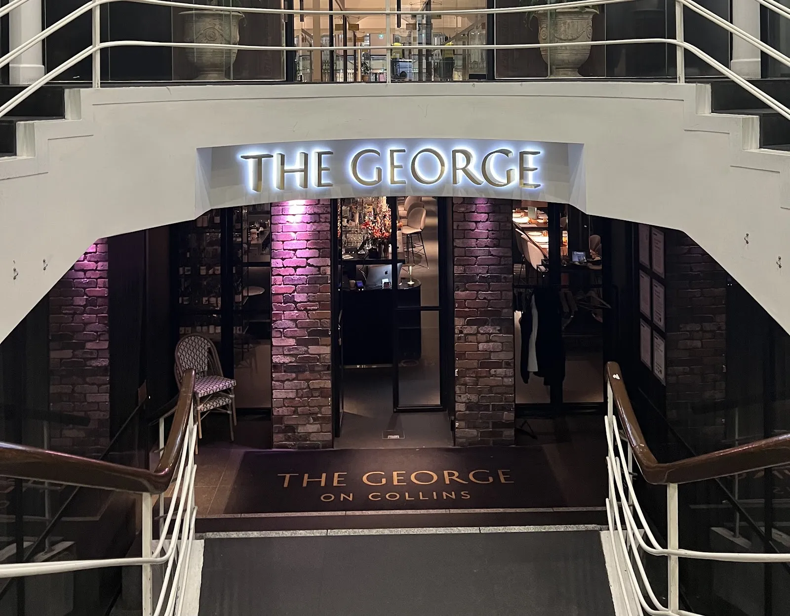 The George on Collins - Image 2
