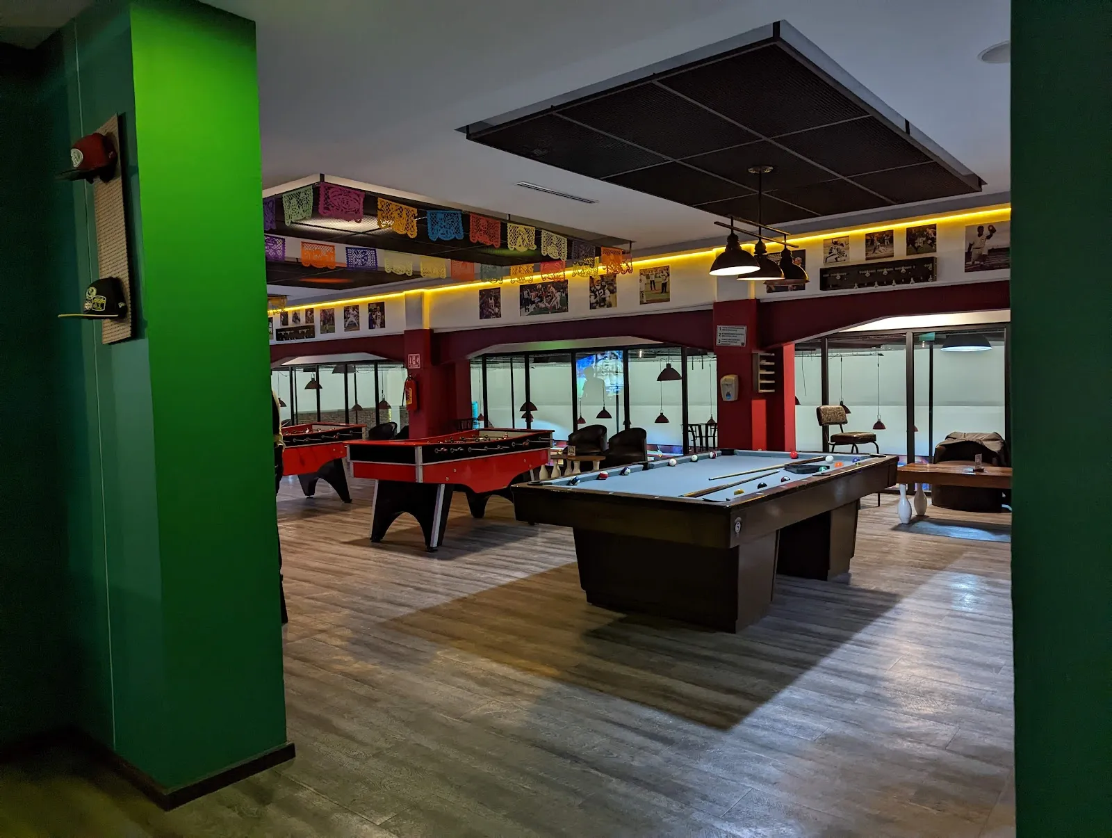 M.V.P. Sports Bar - Image 2