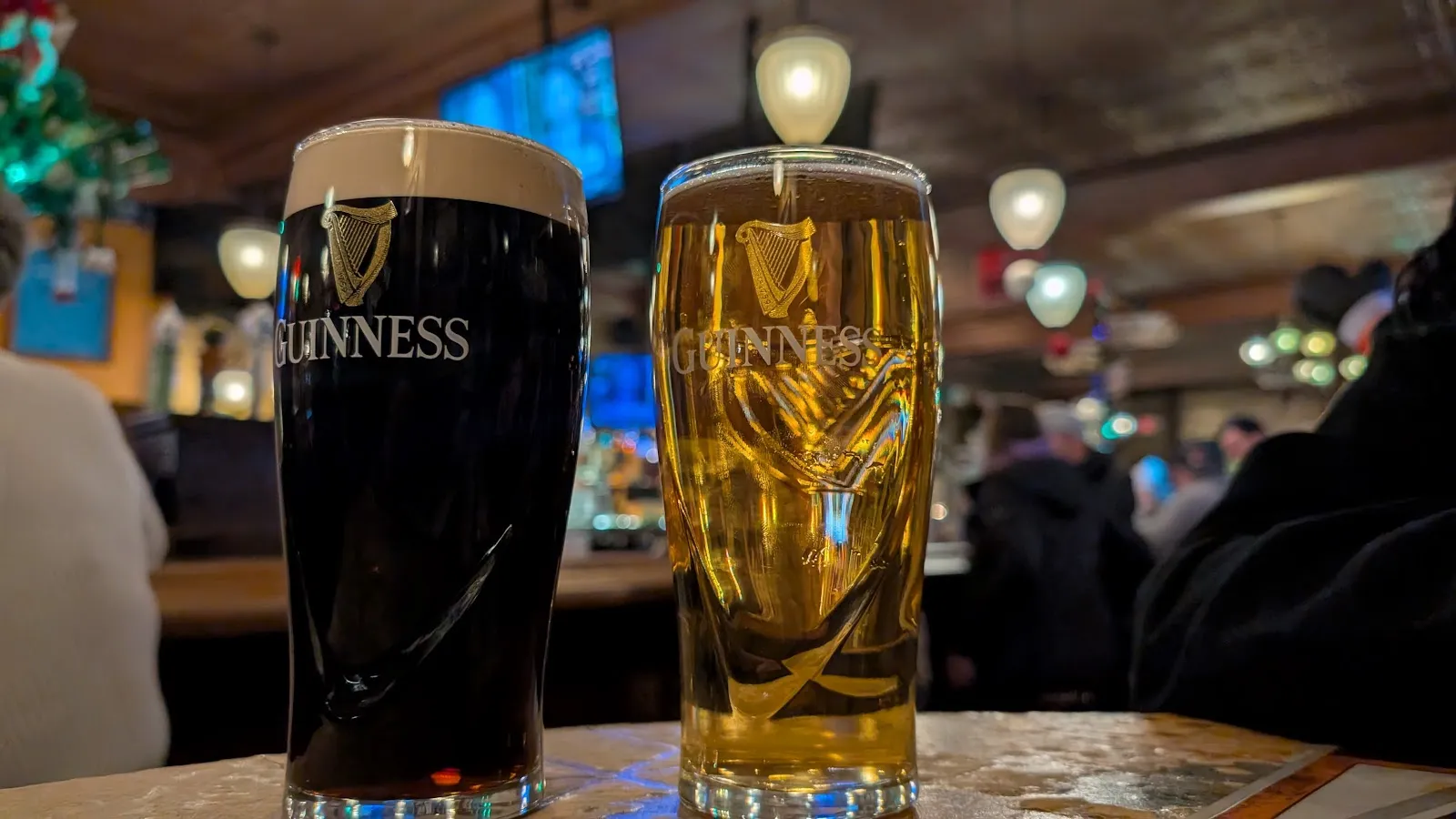 PJ McIntyres Pub and Grill - Image 4
