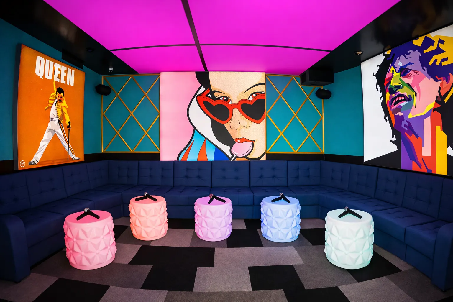 Blue Bird Karaoke Rooms - Image 2
