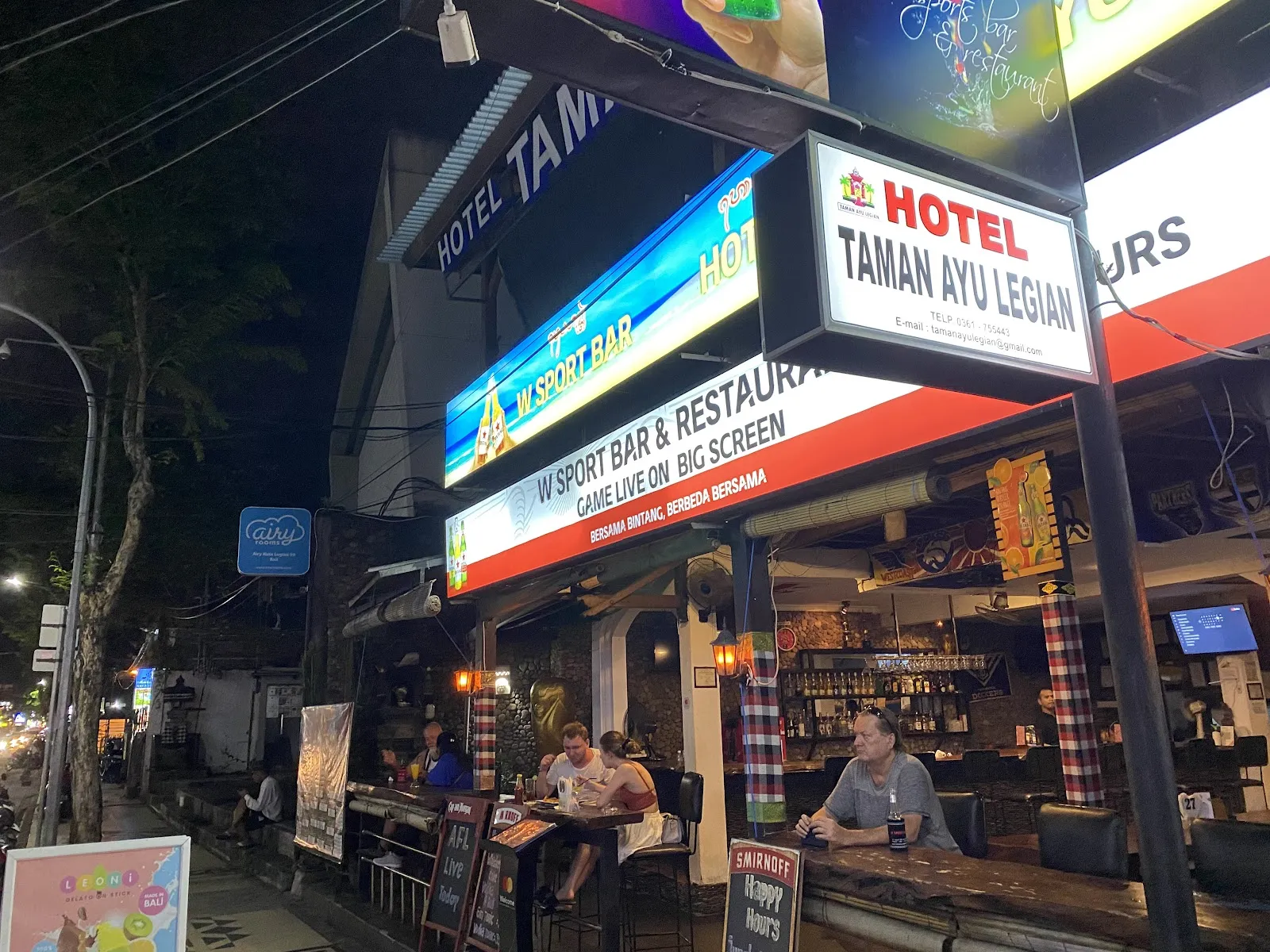 Bruno's Sports Bar & Resto Legian - Image 4