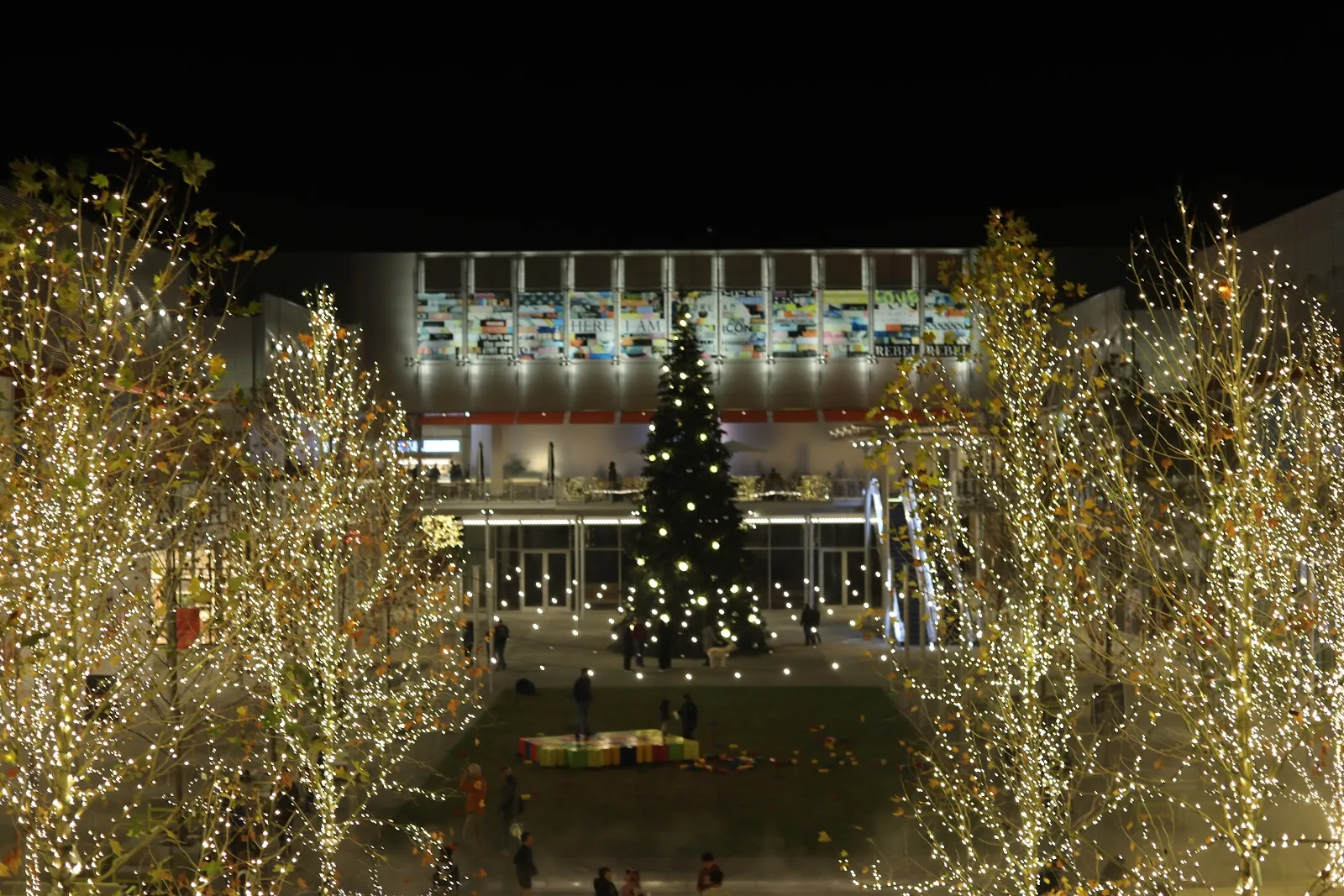 The Lot City Center logo