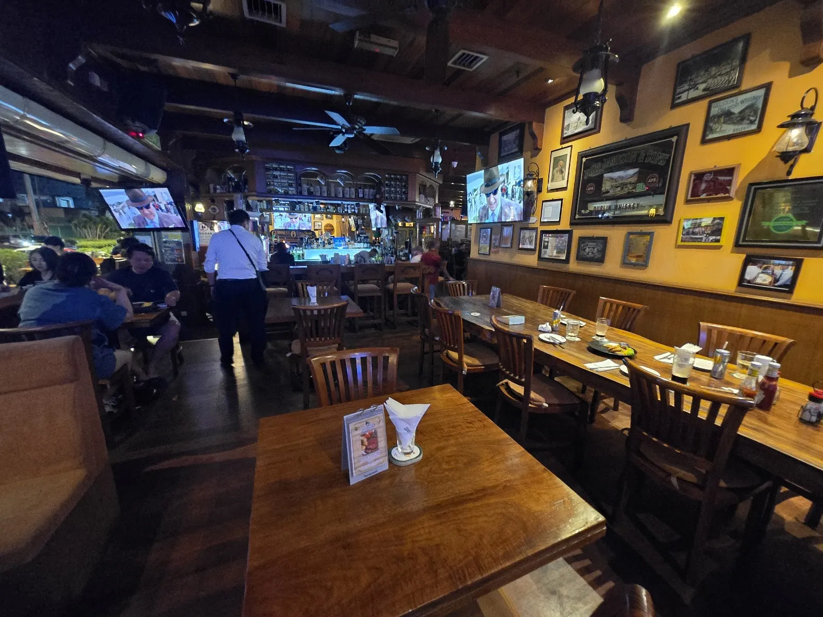 Healy Mac's Irish Bar & Restaurant • P. Ramlee - Image 3