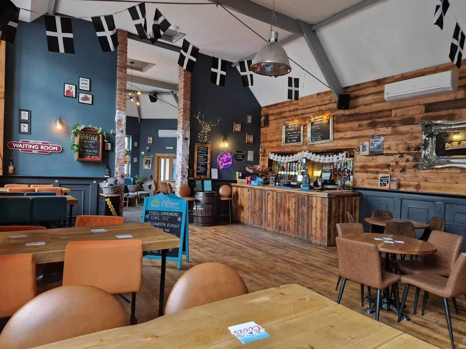 LK Bar - Image 2