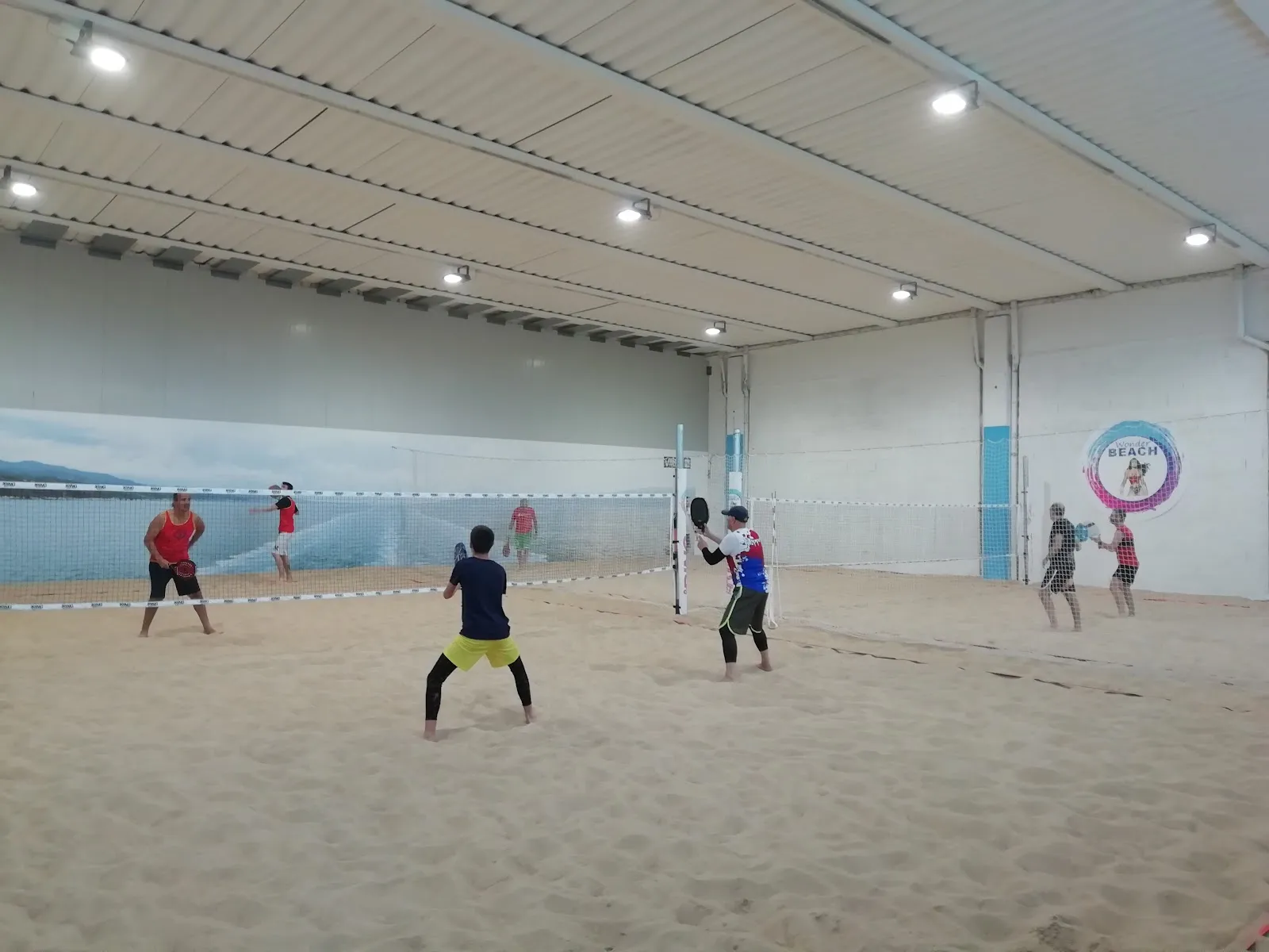 Wonder Verona Beach - Indoor Sports Center on sand - Image 2
