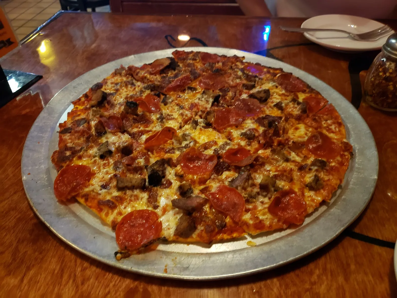 Satchmo's Bar and Grill - Image 2