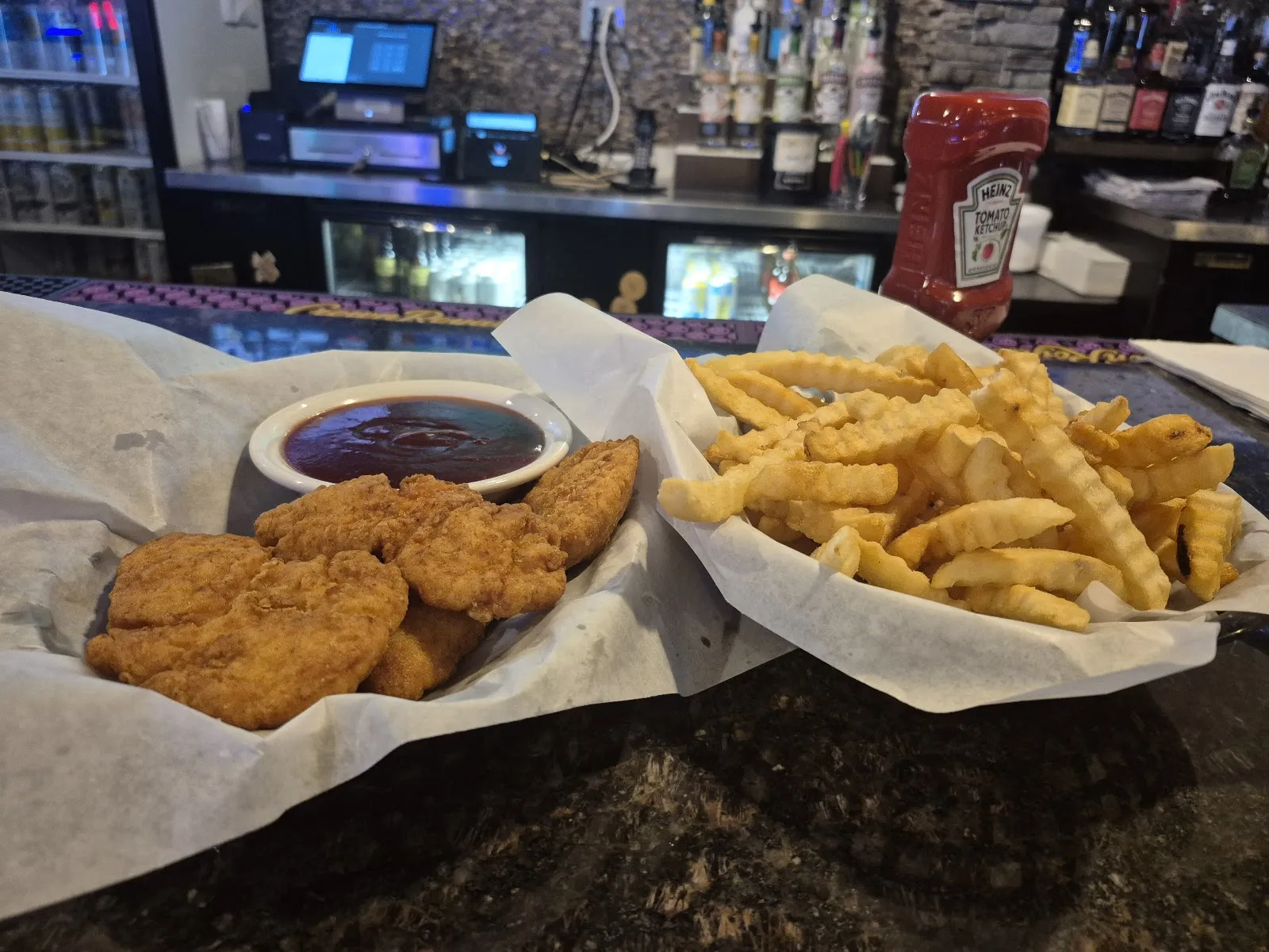 Hall of Fame Sports Grill - Image 2