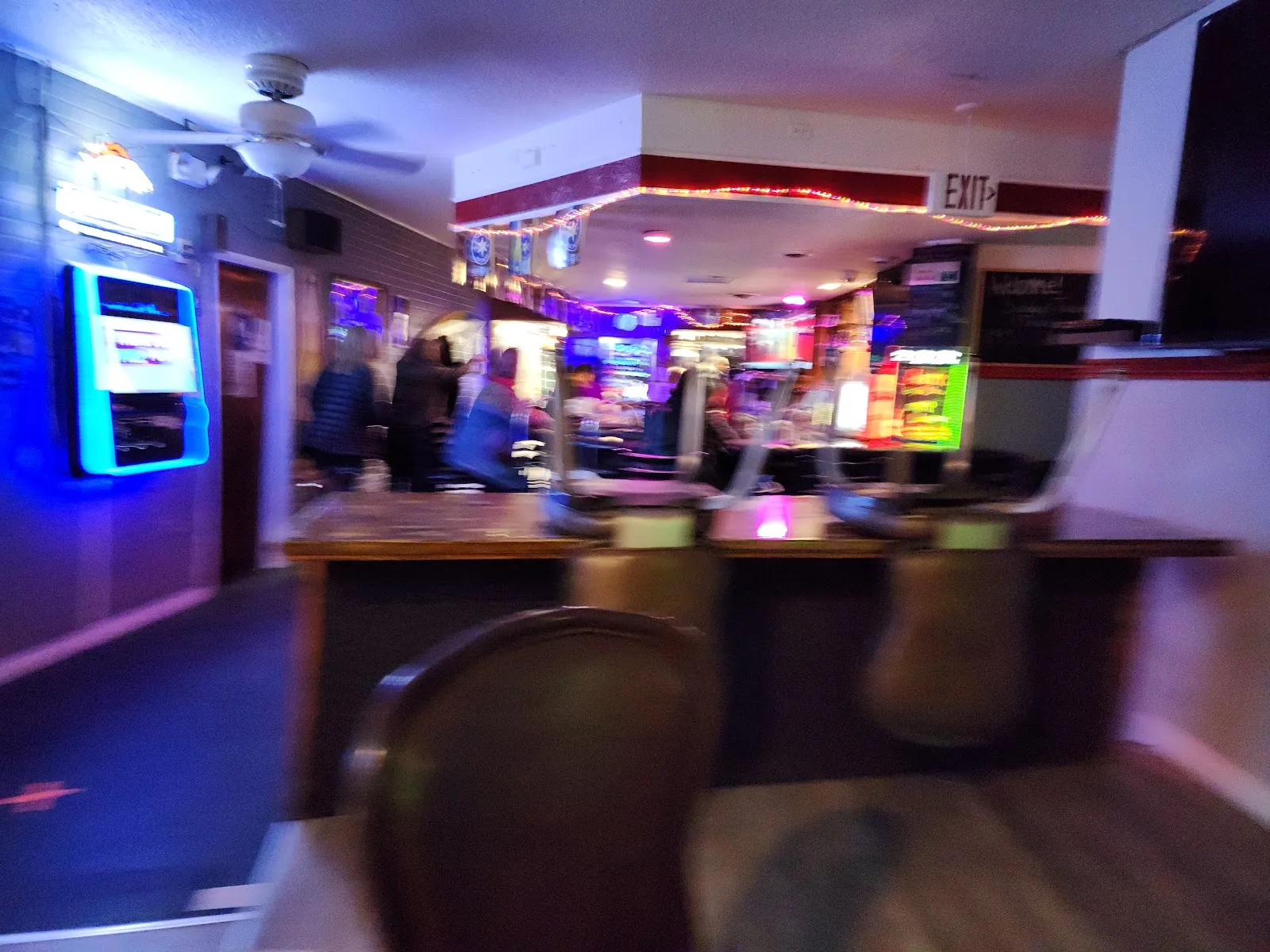 Lamp Lounge - Image 2