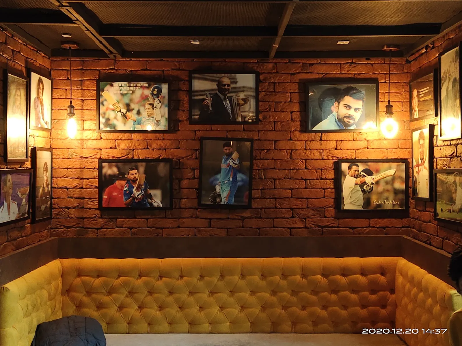 One Sports Lounge - Image 3