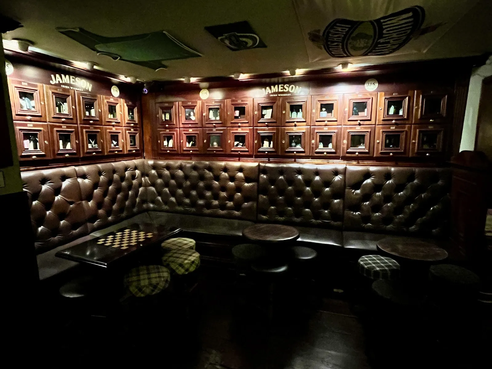 El Irish Pub - Image 2