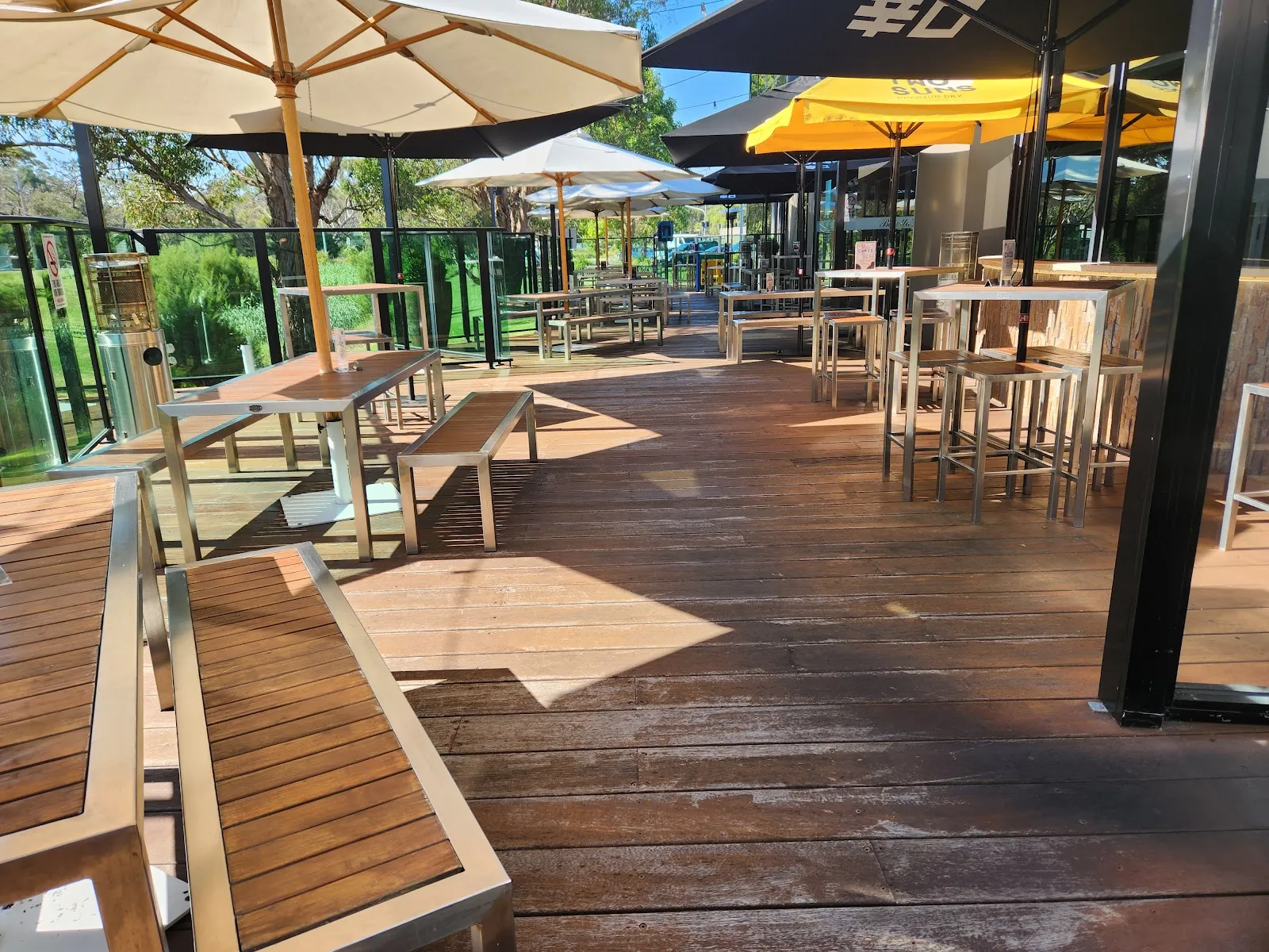 Beretta's Langwarrin Hotel - Image 4