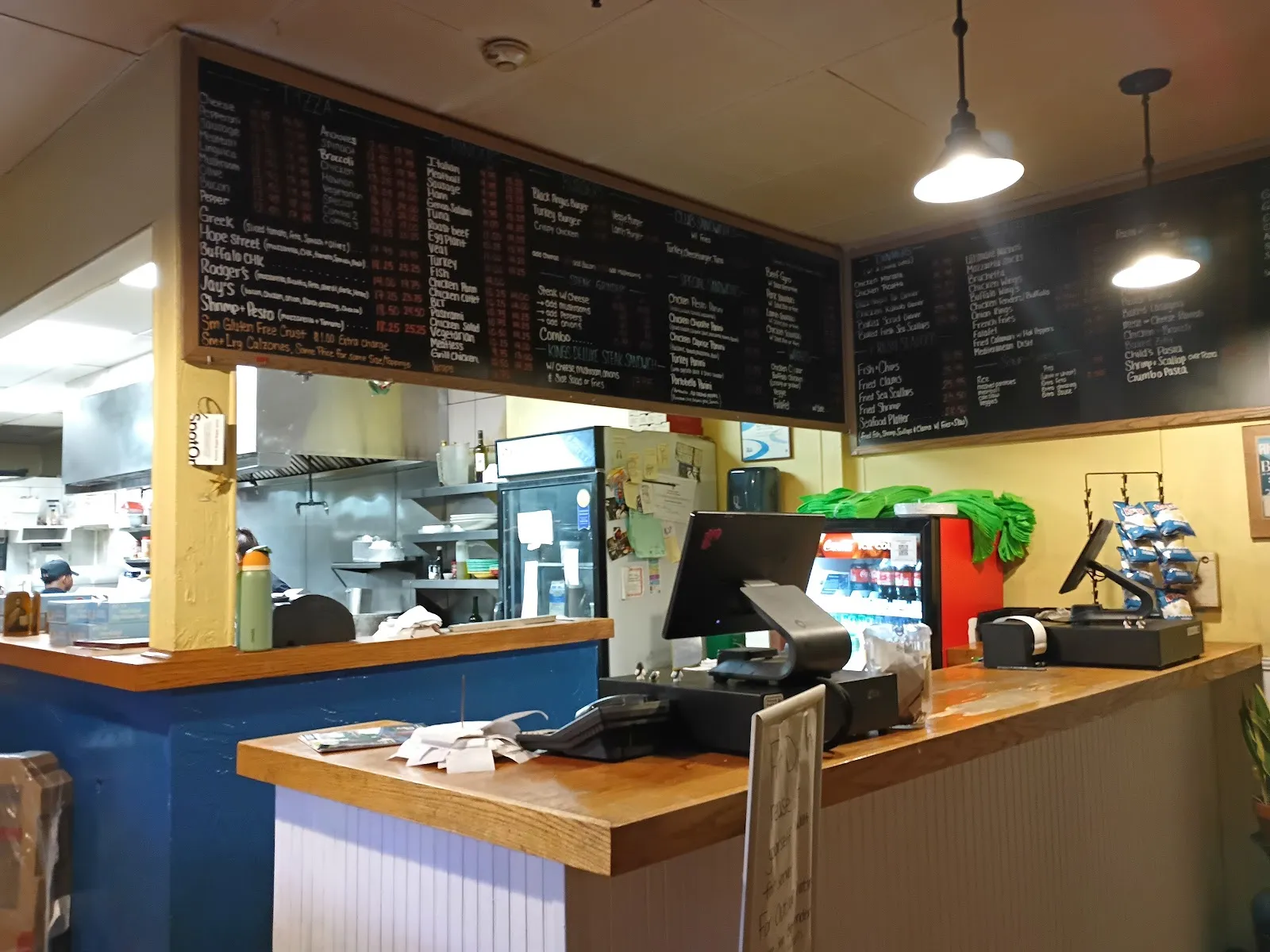 Hope Street Pizza and Family Restaurant - Image 4