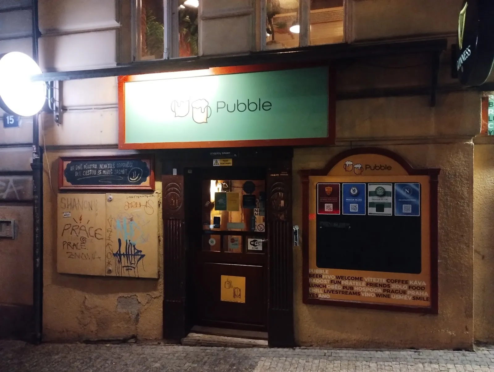 Pubble - Sportbar, Hospoda, Restaurace - Image 4