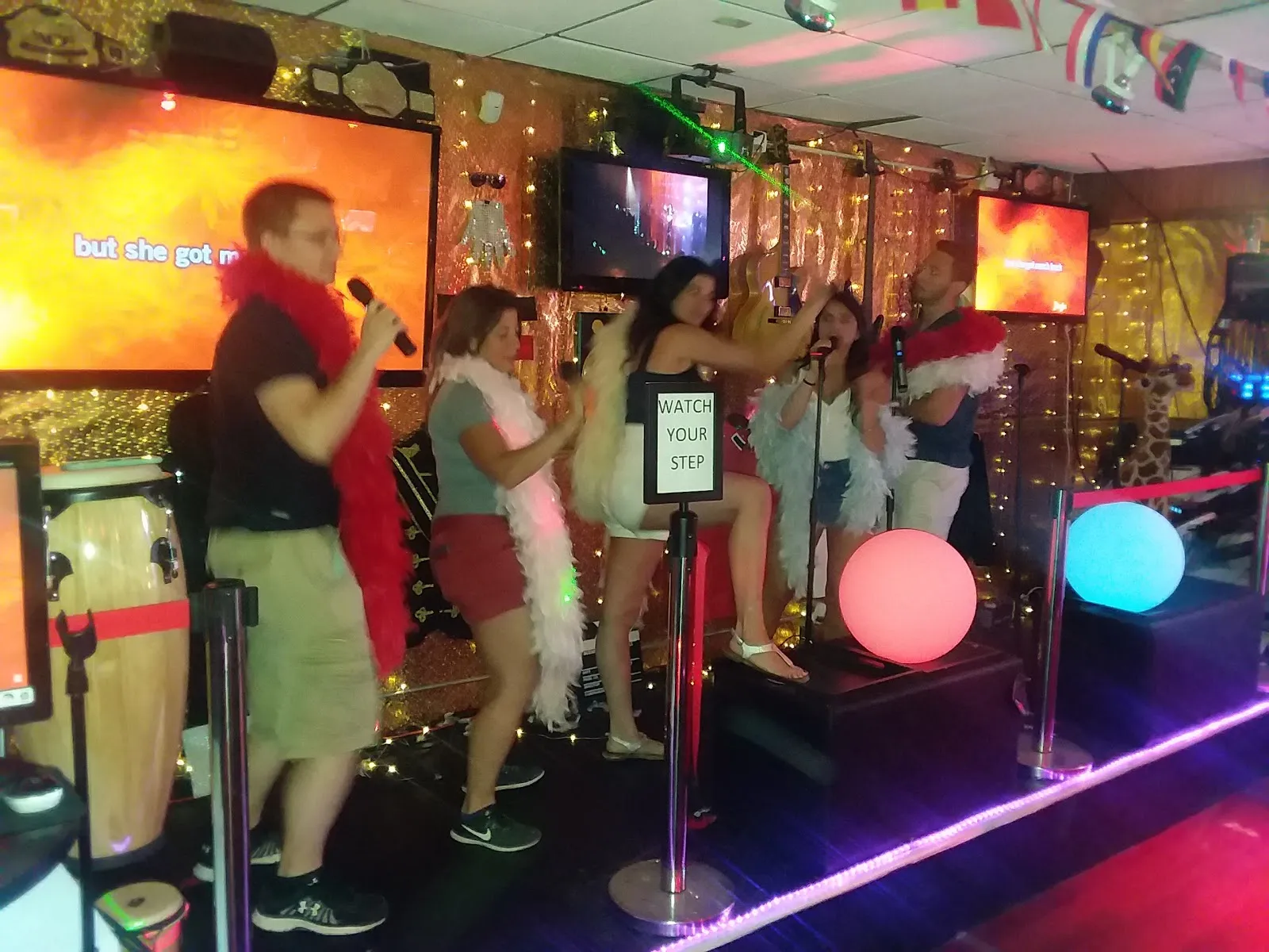 A's Karaoke Bar - Image 3