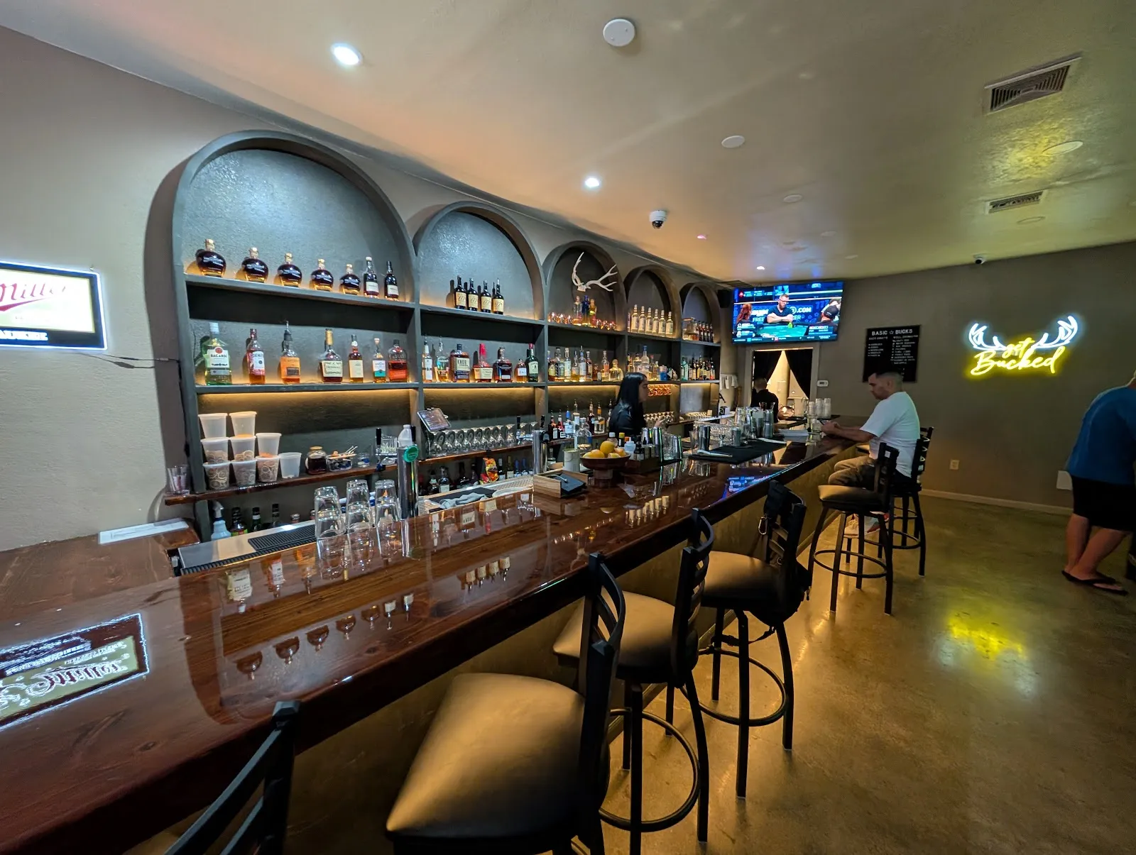 Buckhorn Tavern - Image 2