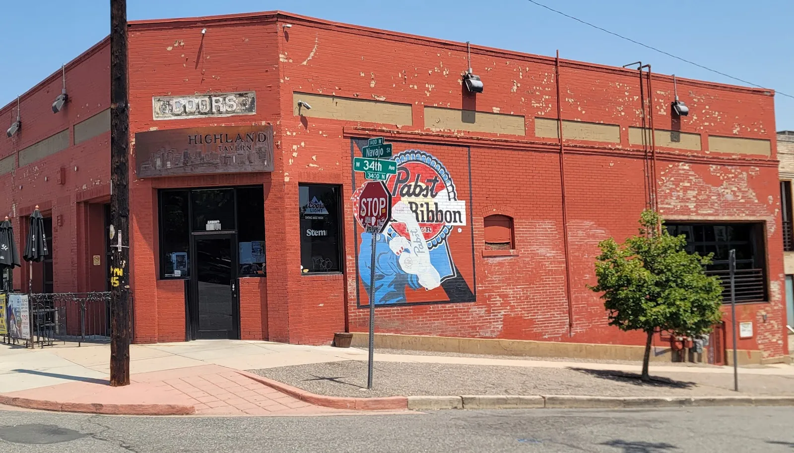 Highland Tavern{DENVER} - Image 4