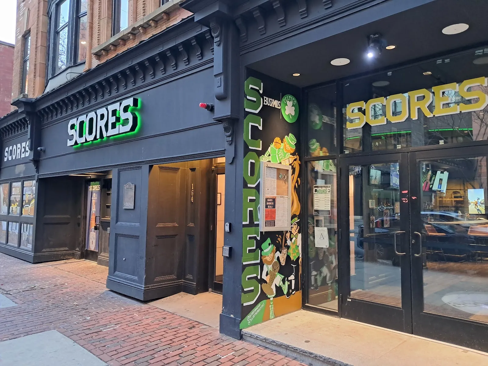 Scores Boston - Image 2