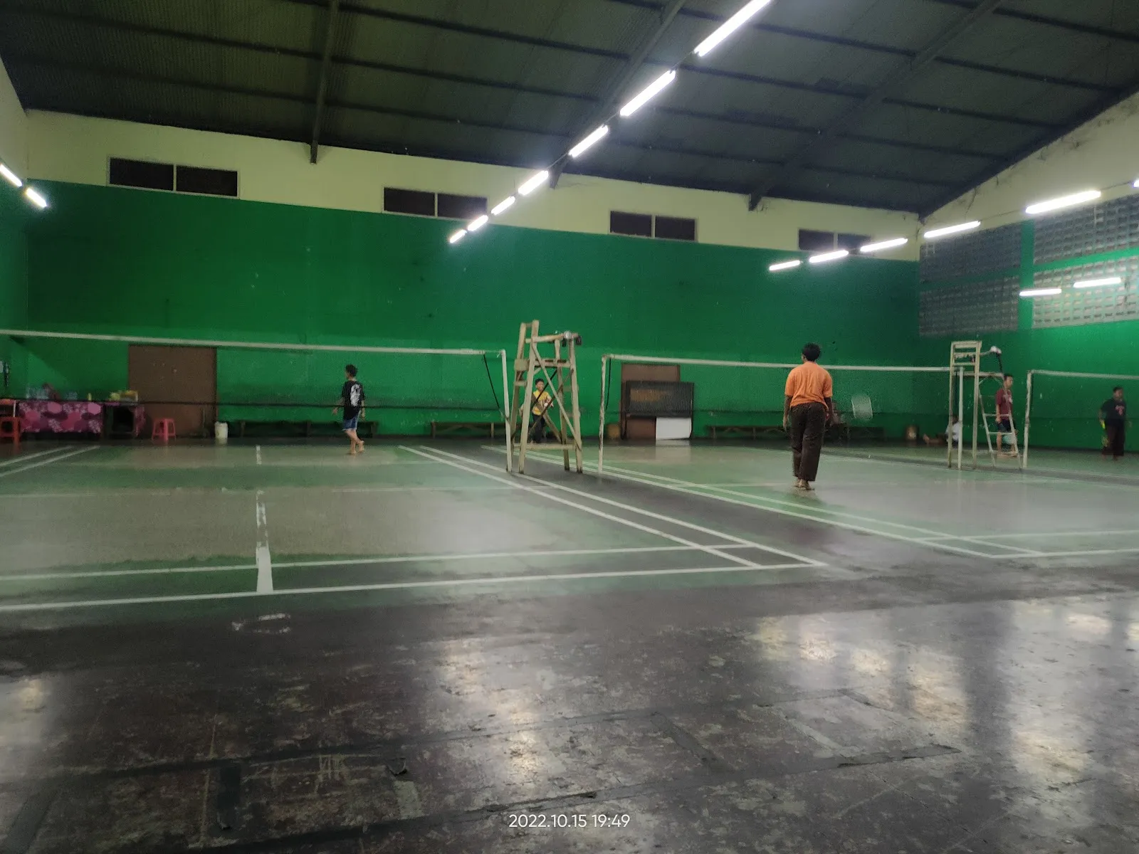 GOR badminton Cemani - Image 2