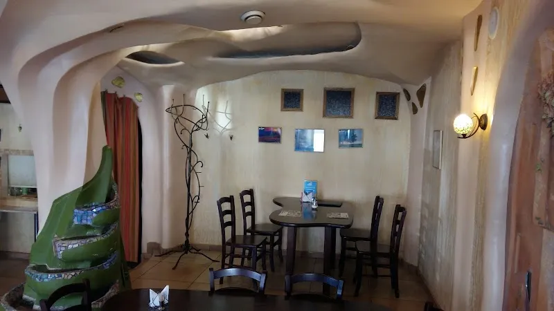 Gallery 4