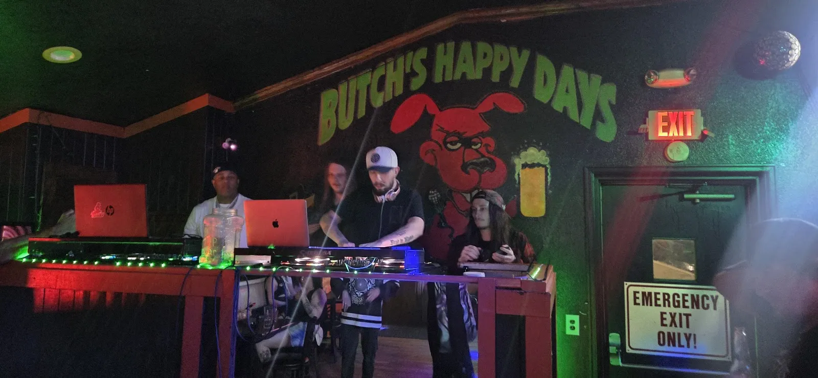 Butch's - Image 3