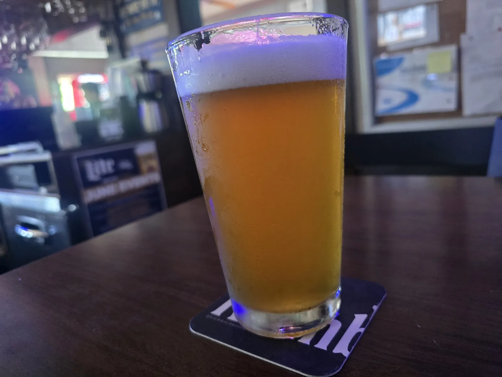 DJ's Sports Bar & Grill - Image 3