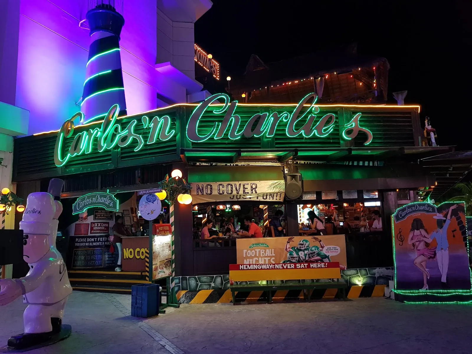 Congo Bar Cancun - Image 2