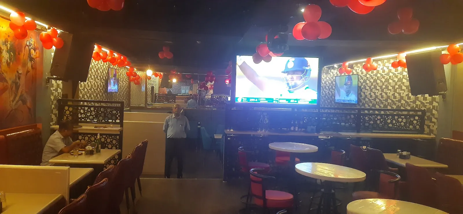 Stadia Sports Grill logo