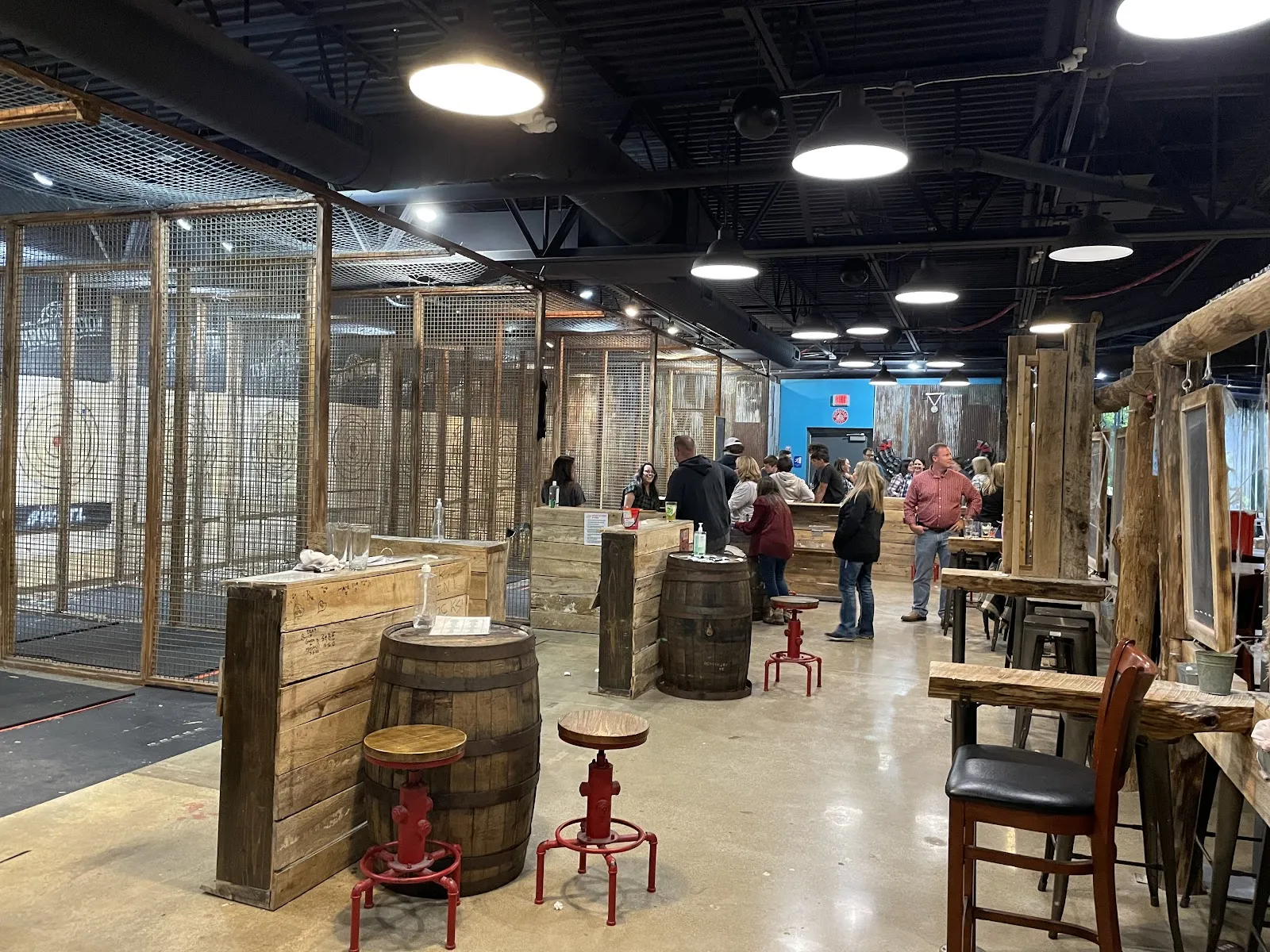 Throw Nation Columbus l Axe Throwing Bar - Image 3