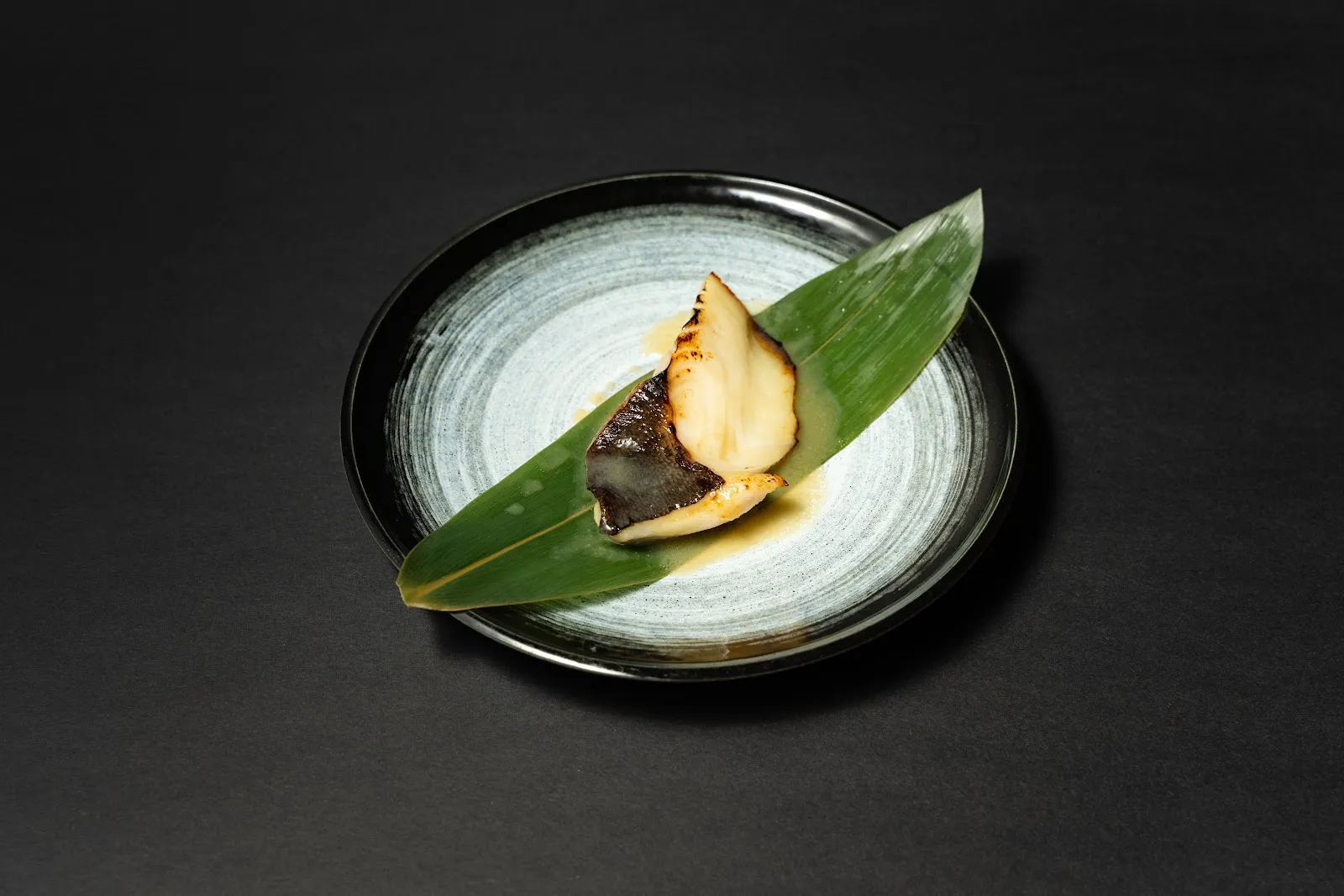 Ryu Izakaya logo