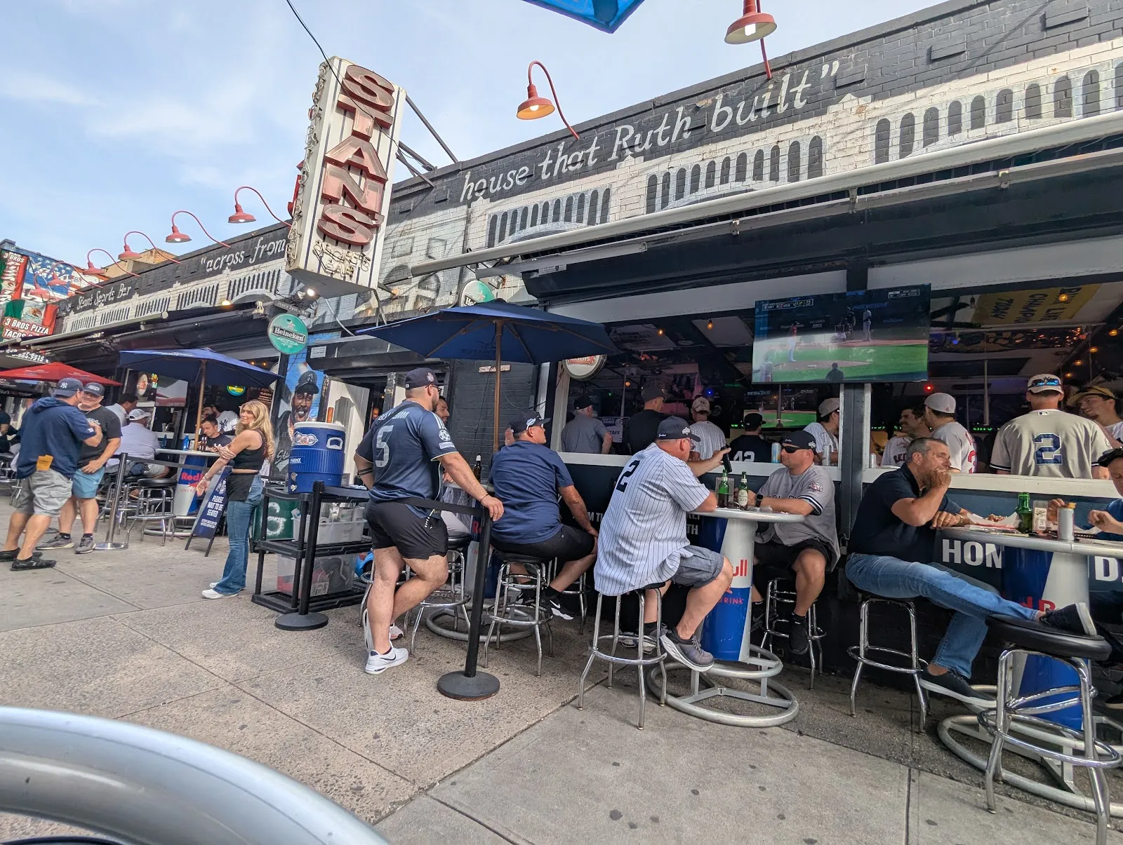 Stan's Sports Bar NYC