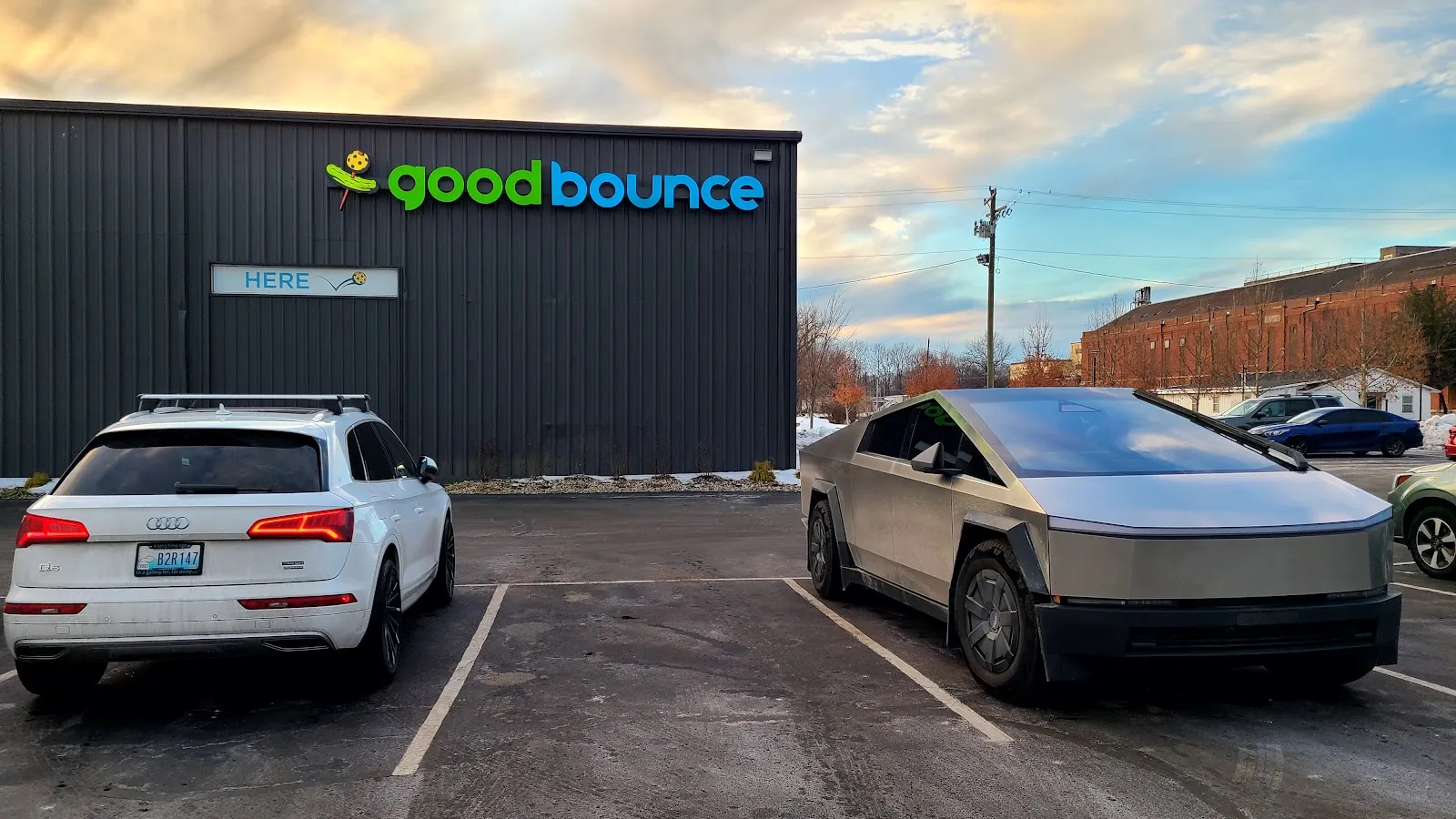 Goodbounce Pickleball Yard - Clarksville - Image 4