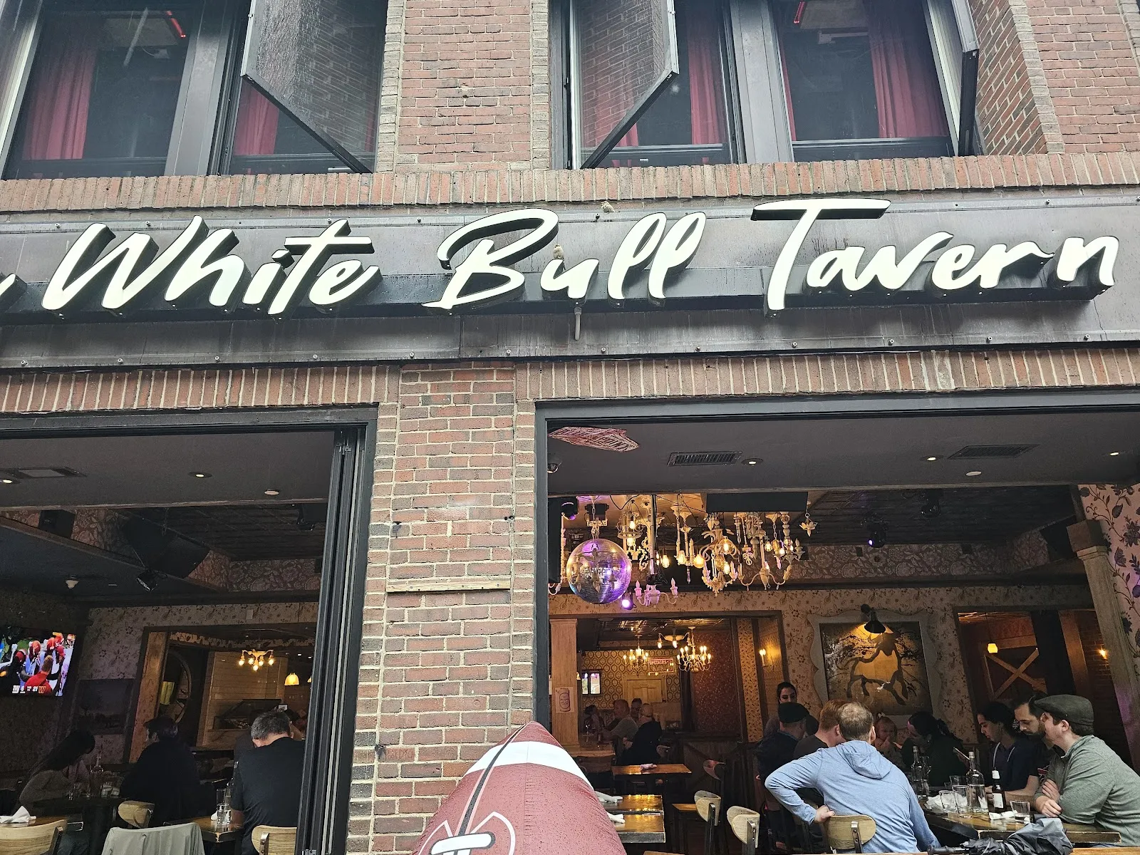 The White Bull Tavern - Image 3