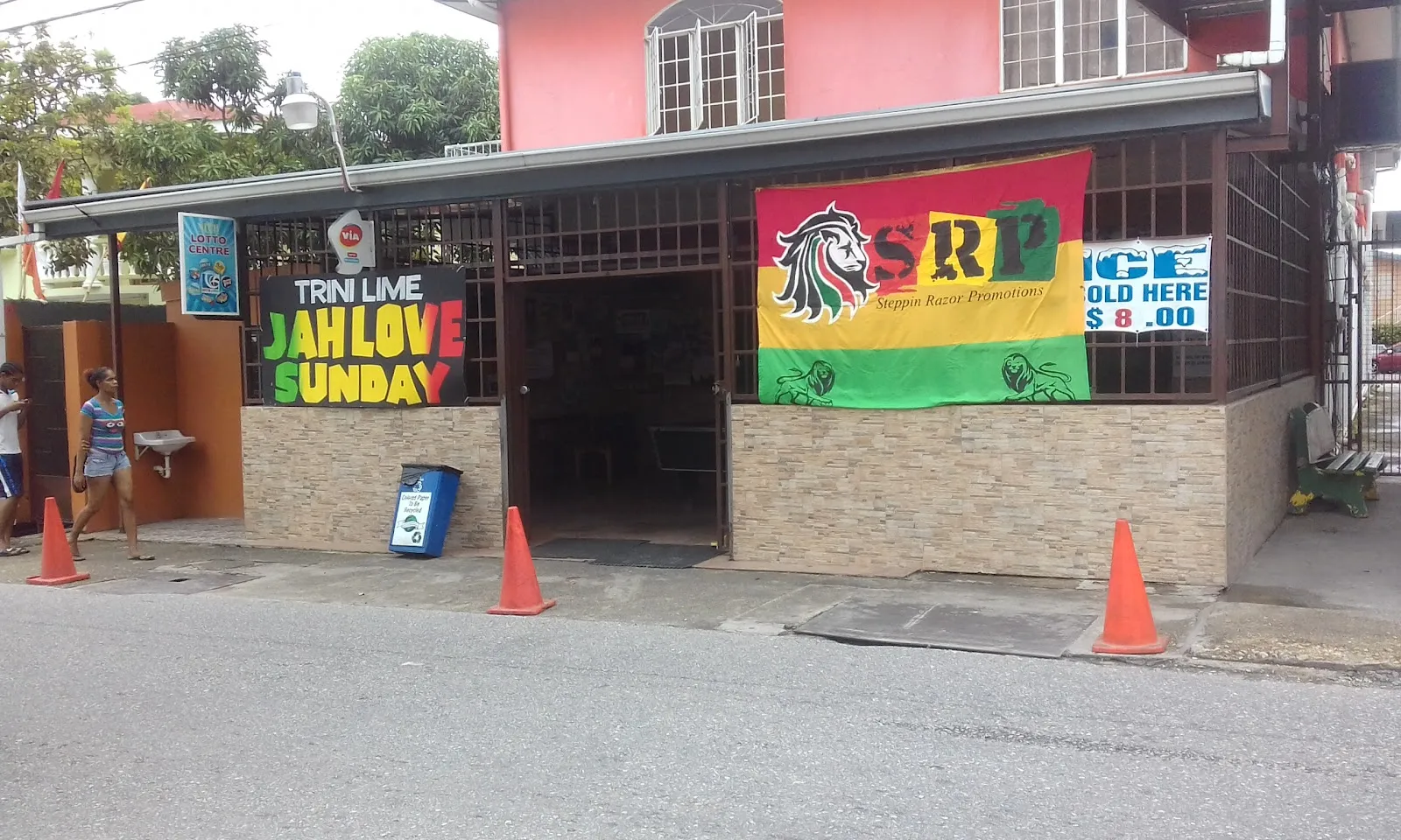 Trini Lime Sport Lounge & Bar - Image 4