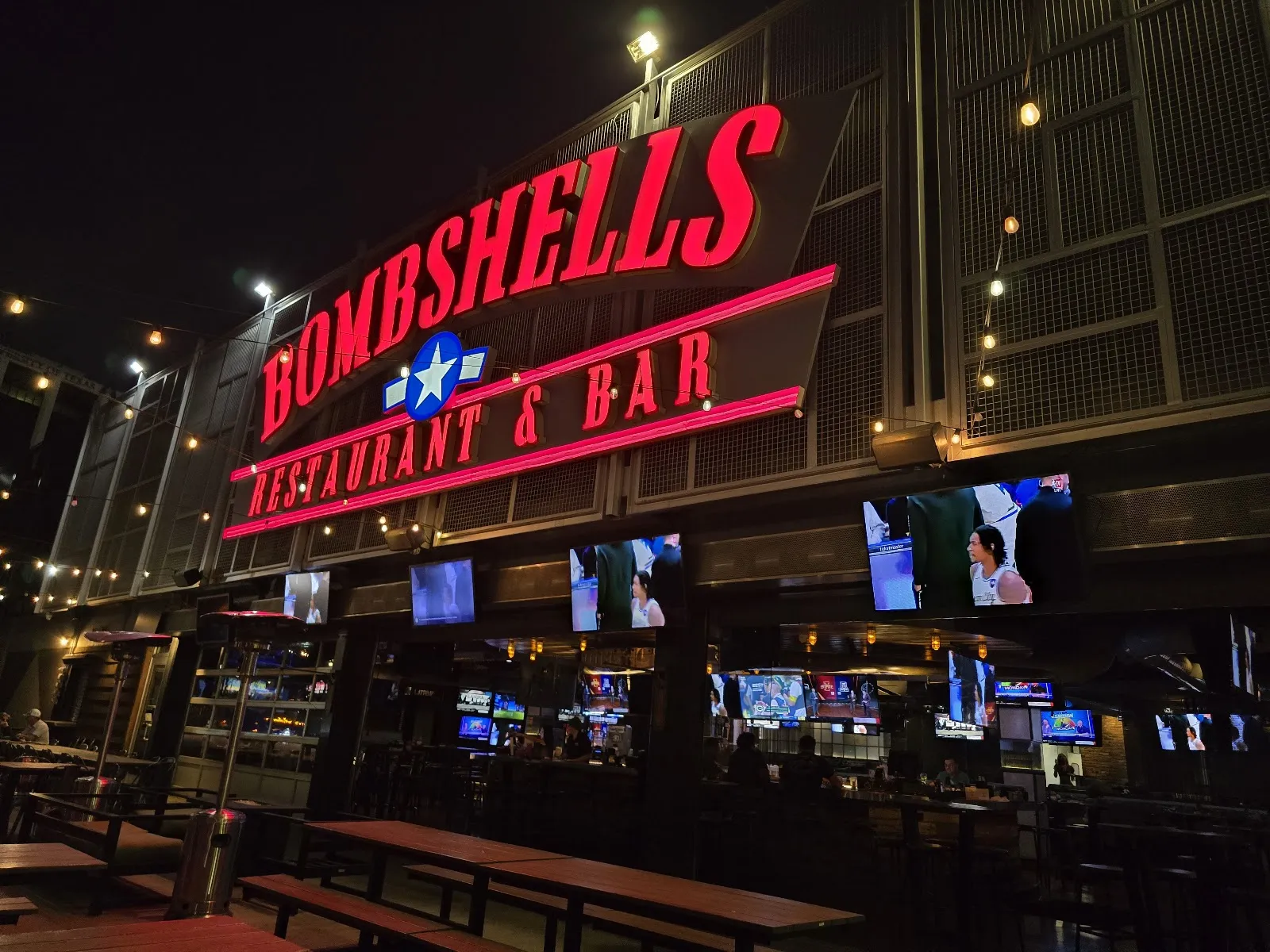 Bombshells Dallas - Image 4