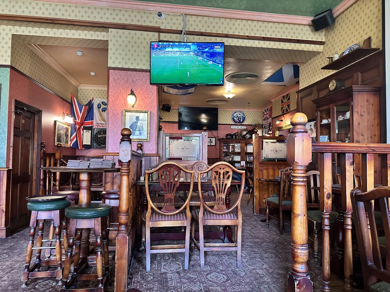 Churchill Pub - Image 3
