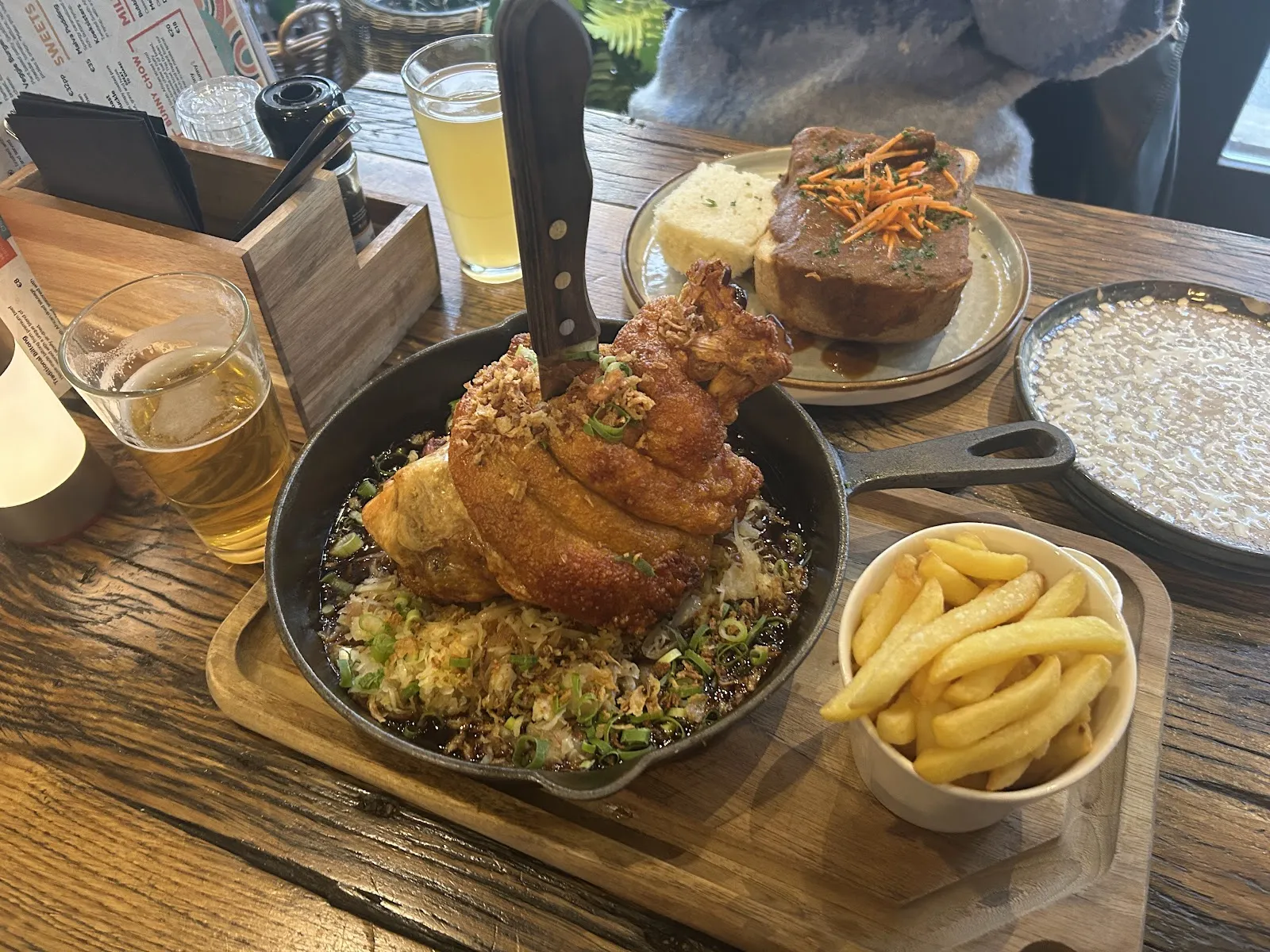 Lion's Head Restaurant & Brewery - Image 2