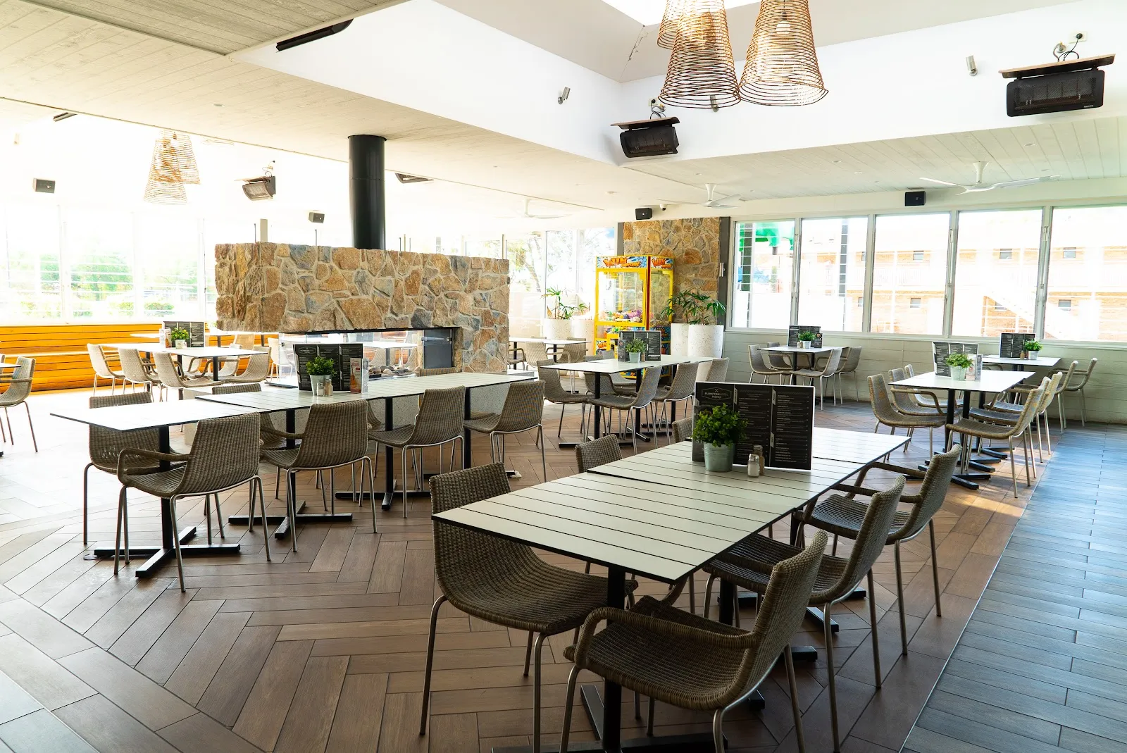 Plumpton Hotel - Image 4