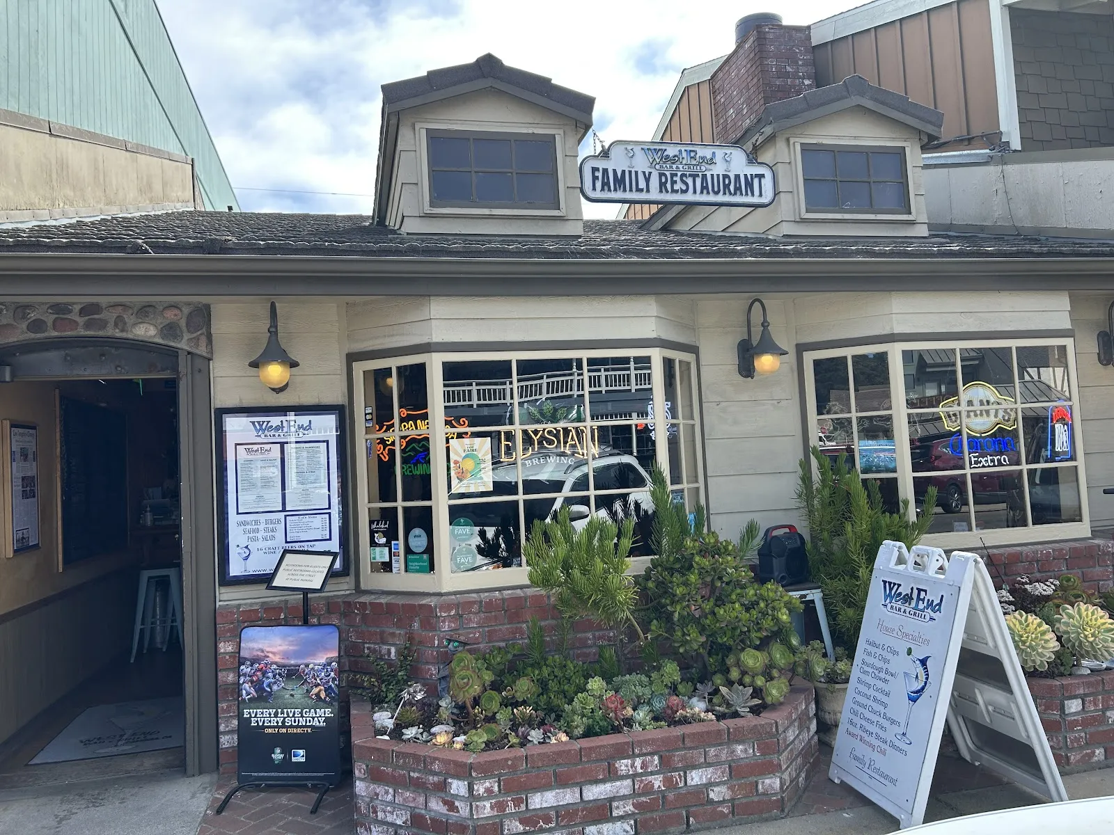 West End Bar & Grill - Image 3