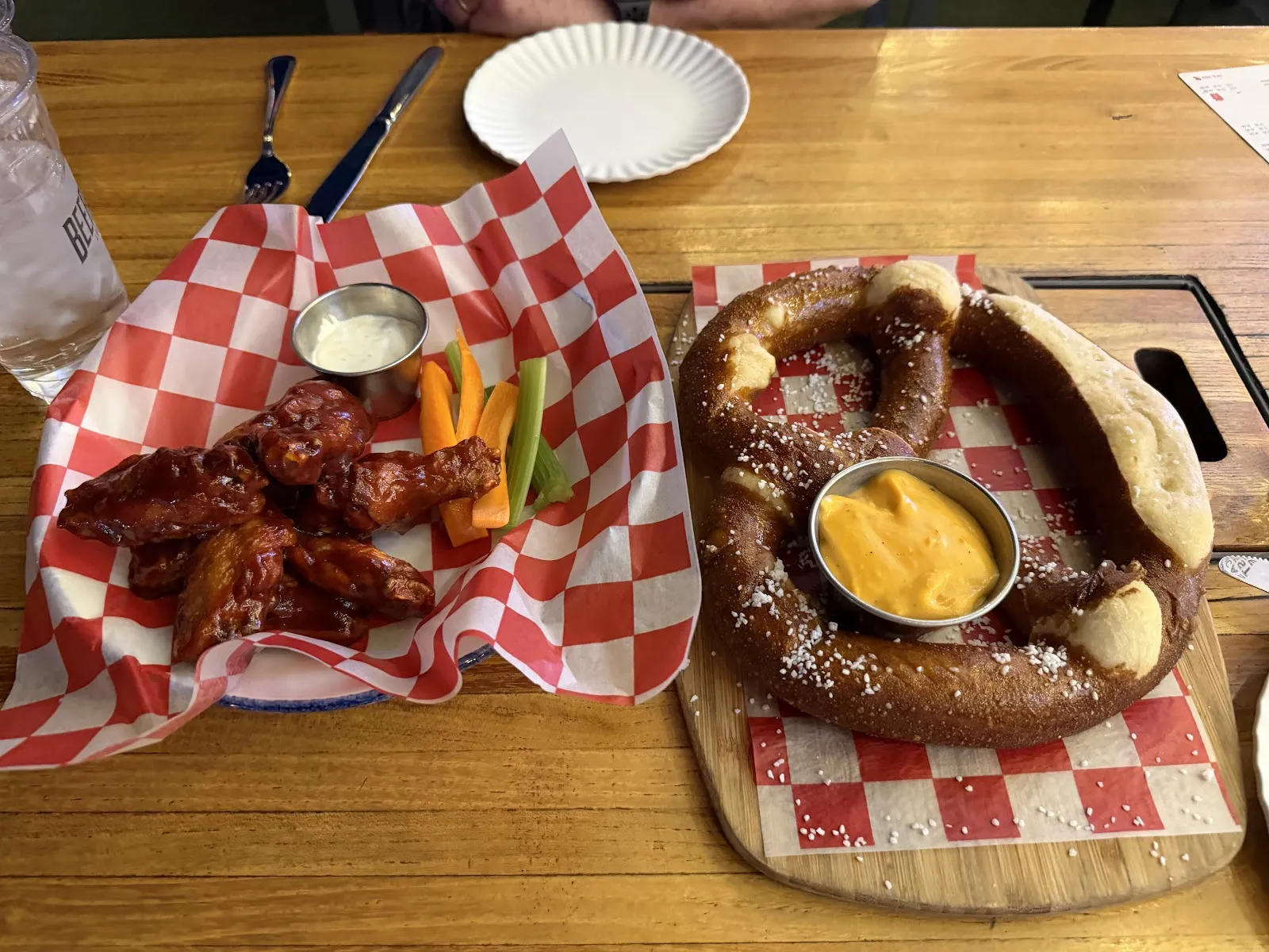 Beer Park - Image 2