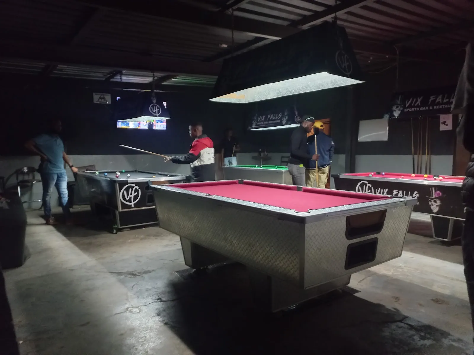 Vix Falls Sports Bar and Restaurant - Image 2