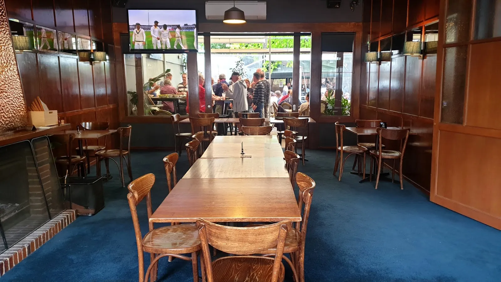 The London Tavern - Image 3