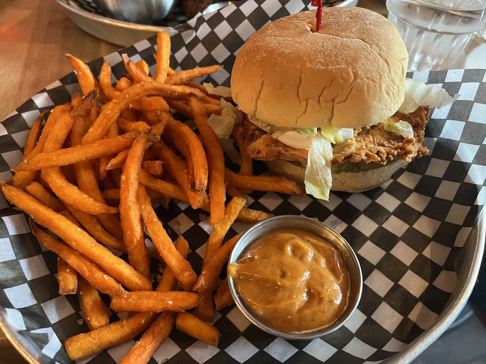 Devil’s Elbow Ale & Smoke House