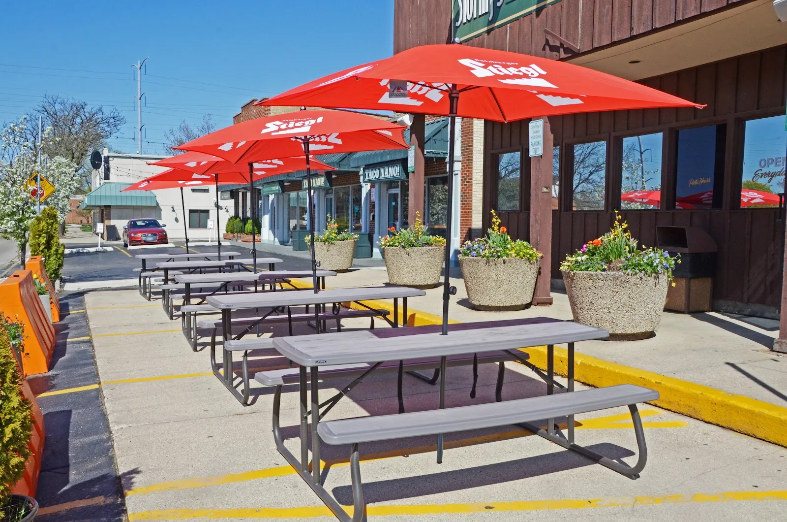 Stormy's Tavern and Grille - Image 4