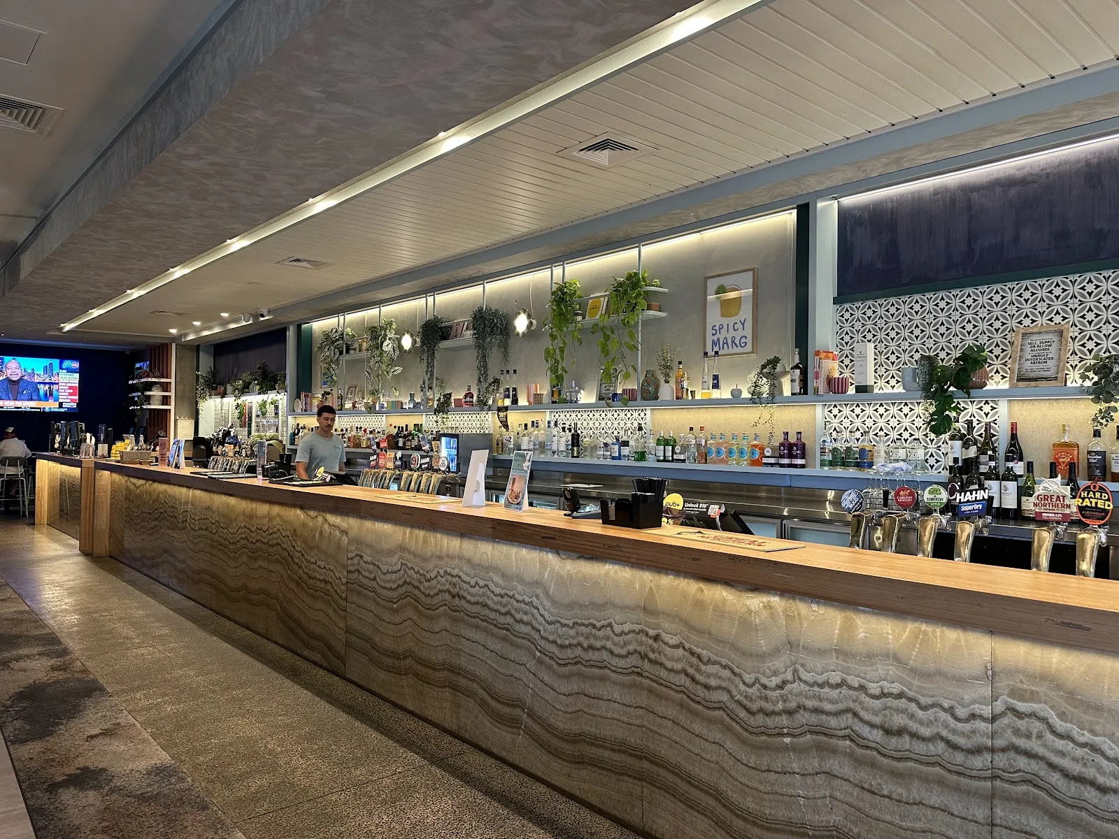Varsity Lakes Tavern - Image 3