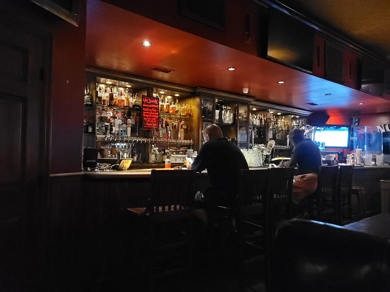 Norwood Bar & Lounge
