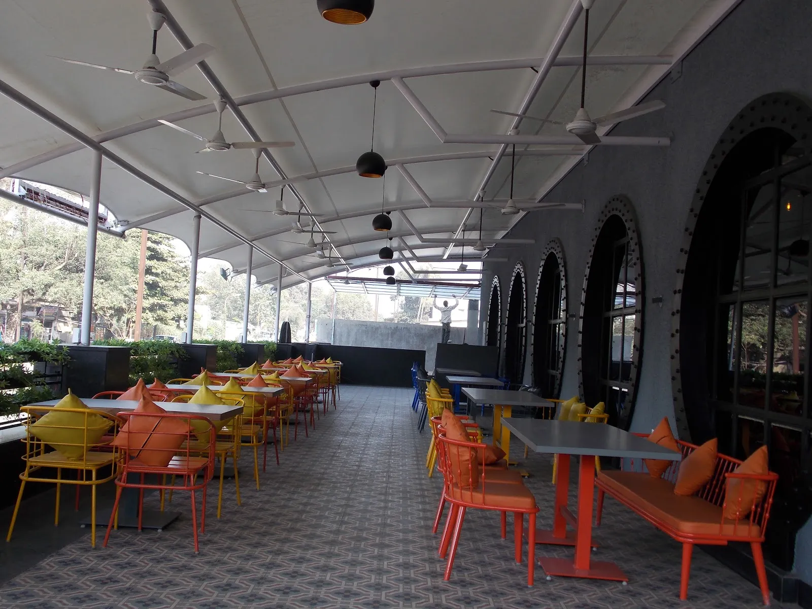CIBO Multi Cuisine Family Restaurant and Sports Bar - Image 2